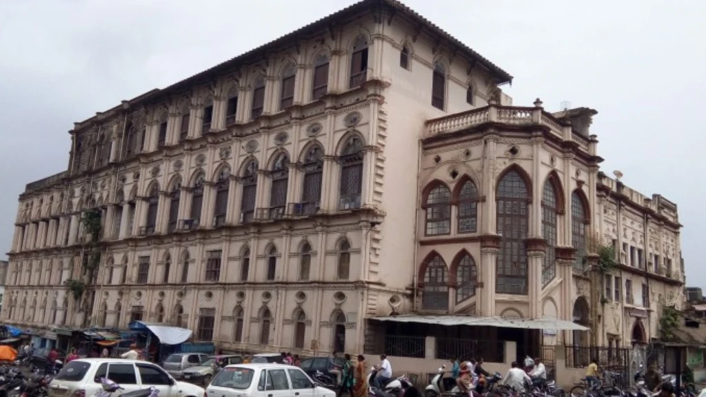 best resort near sasan gir,Gir Jungle Safari Resort,Resorts near Devalia Safari Park,resorts near somnath temple